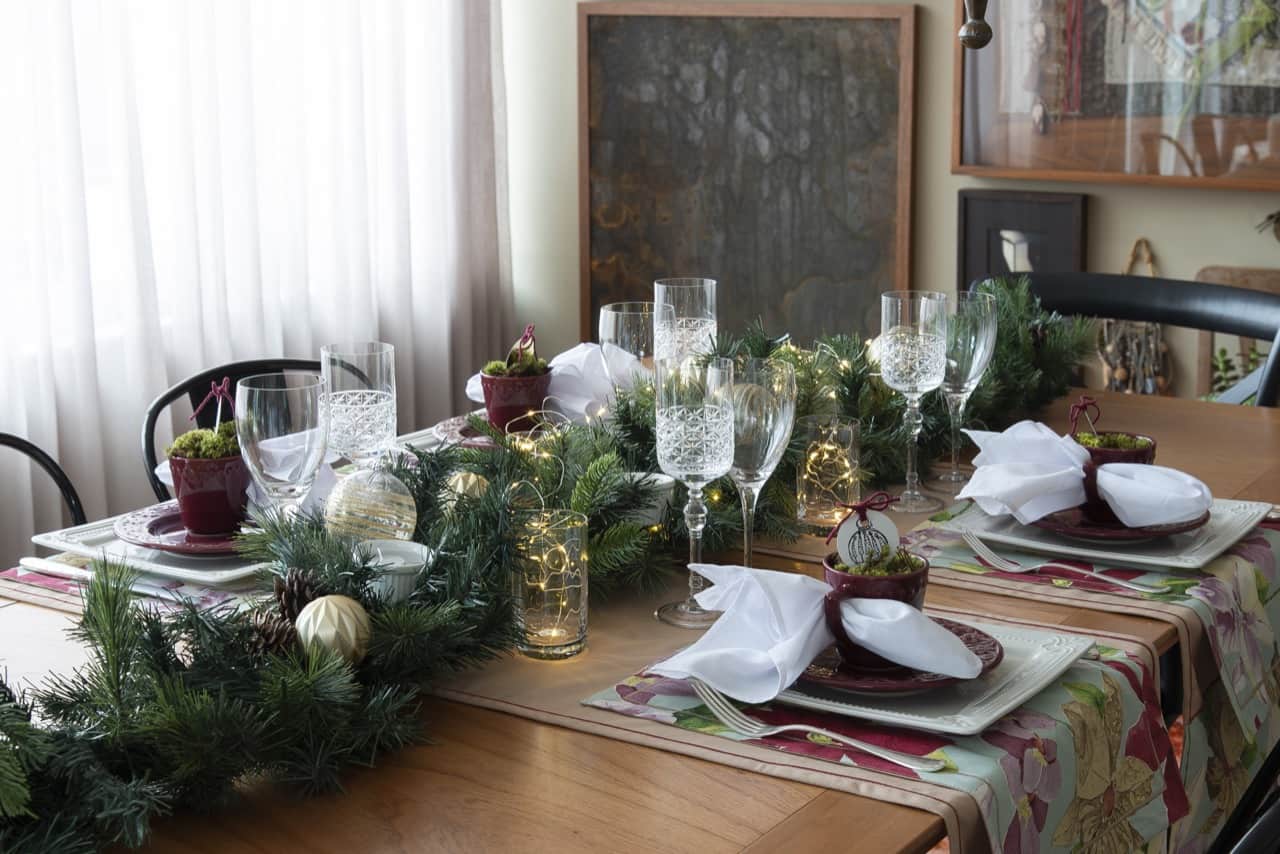Puxe uma Cadeira » Mesa posta de Natal 2020, linda e acolhedora - Puxe uma Cadeira Puxe uma Cadeira » Mesa posta de Natal 2020, linda e acolhedora - Puxe uma Cadeira